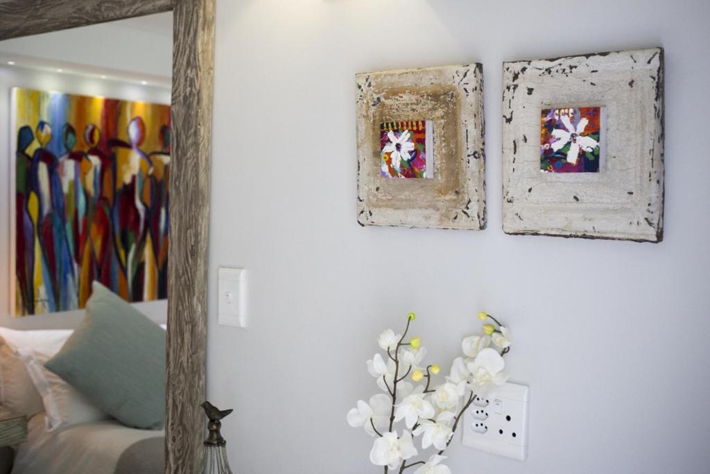 Luxury Upmarket Guesthouse 20 On 4Th Rustenburg Exterior foto