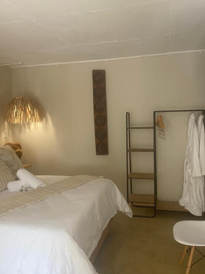 Luxury Upmarket Guesthouse 20 On 4Th Rustenburg Exterior foto